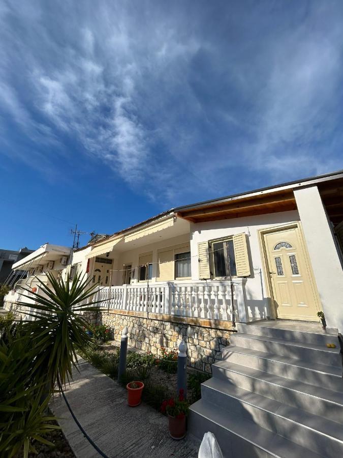 Zverneci Hotel Vila Andi מראה חיצוני תמונה
