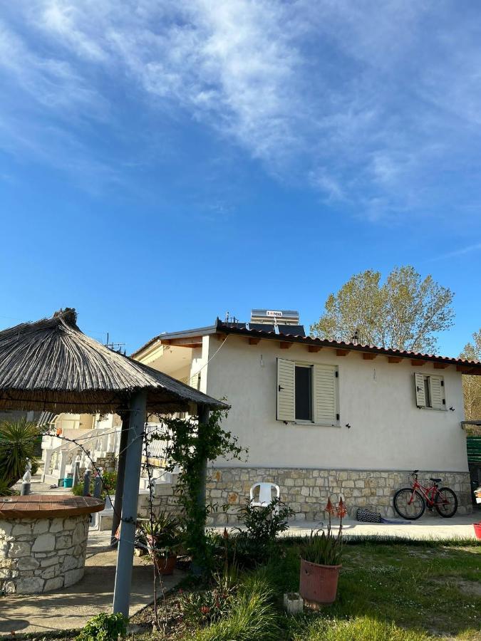 Zverneci Hotel Vila Andi מראה חיצוני תמונה